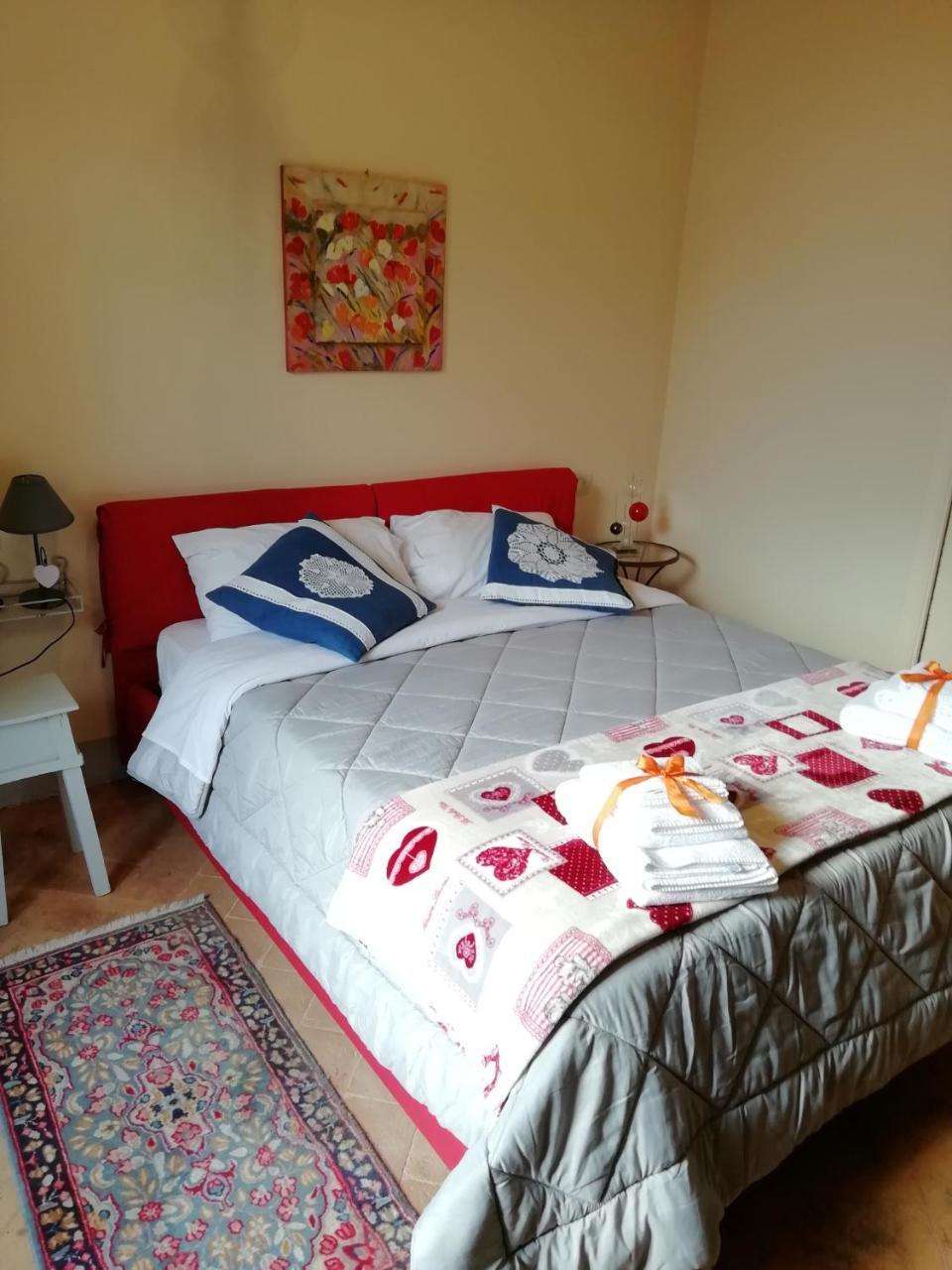 ピエンツァ Casa Dolce Casa Bed & Breakfast エクステリア 写真