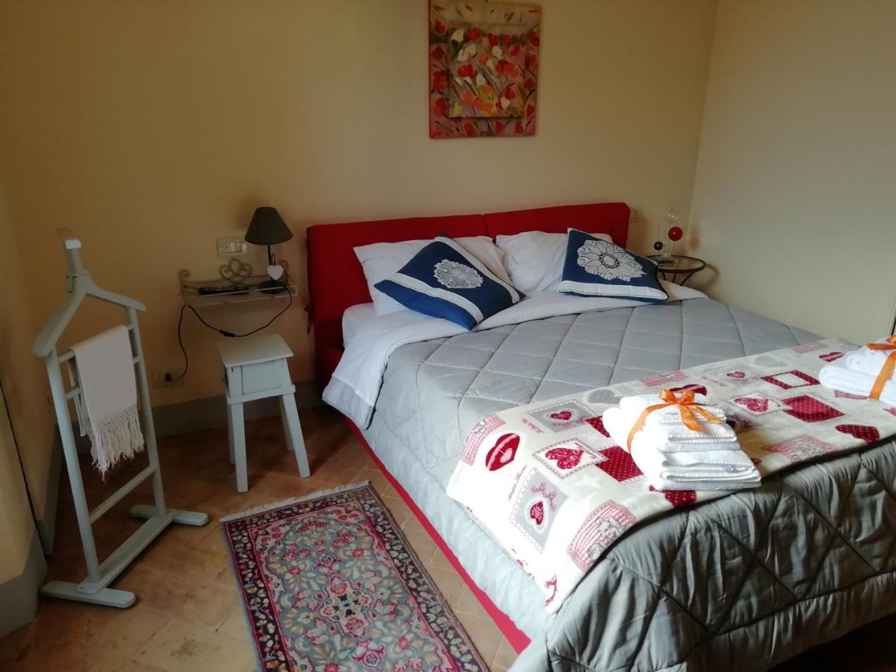 ピエンツァ Casa Dolce Casa Bed & Breakfast エクステリア 写真